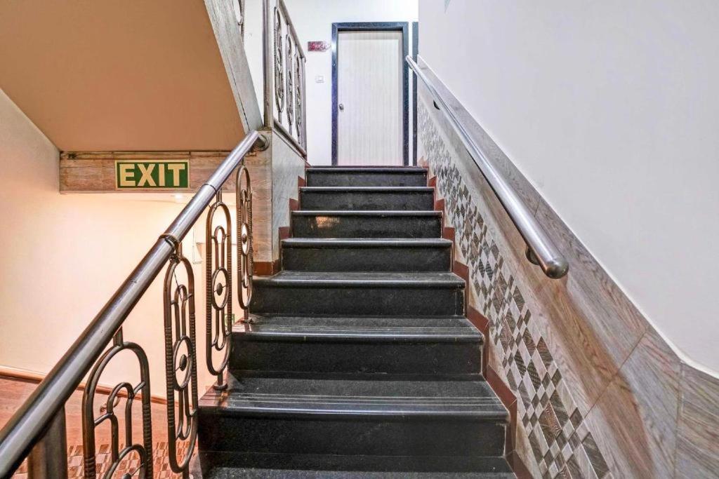 Fabhotel Kailash Park Mumbai Exterior photo