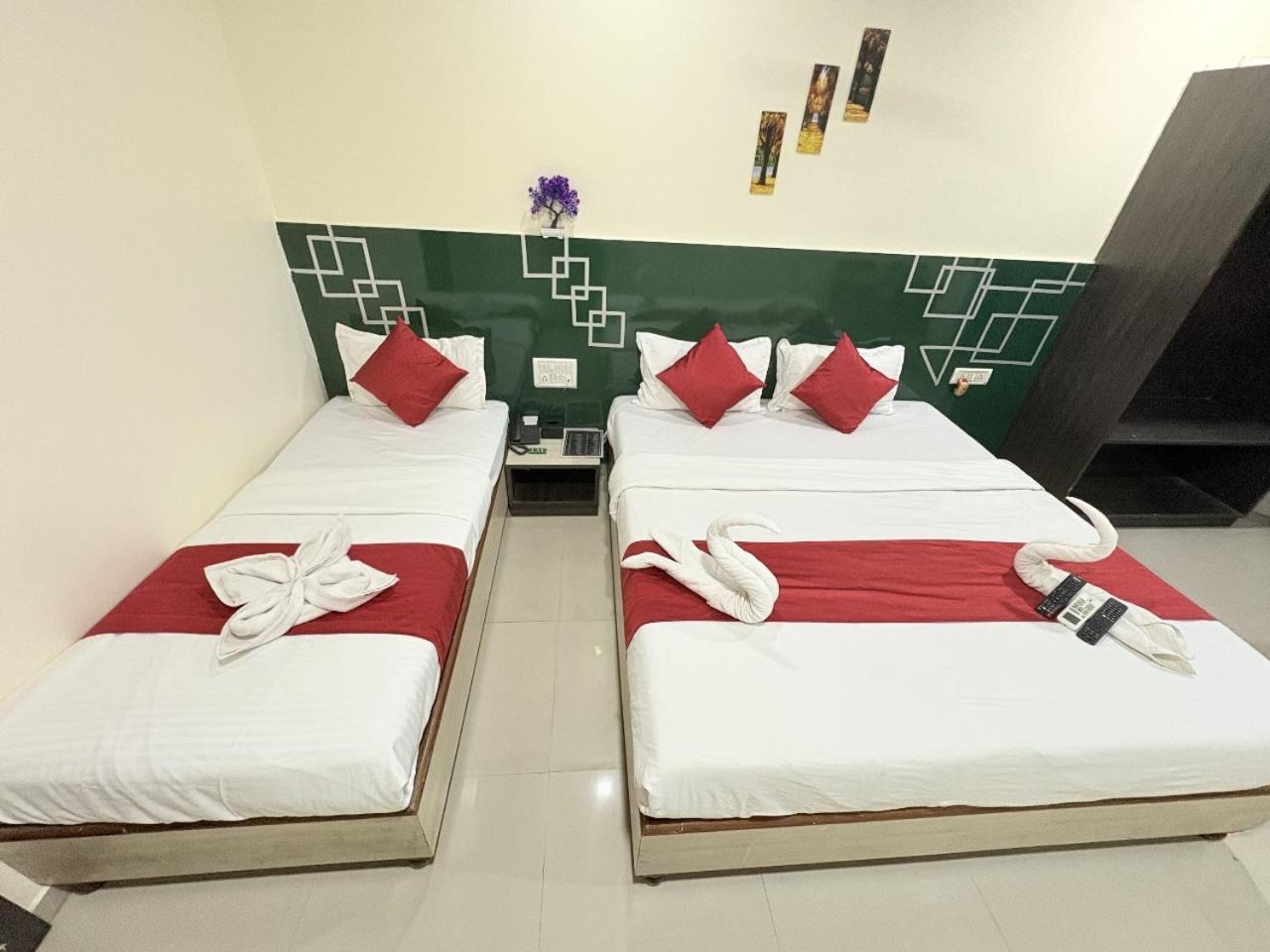 Fabhotel Kailash Park Mumbai Exterior photo