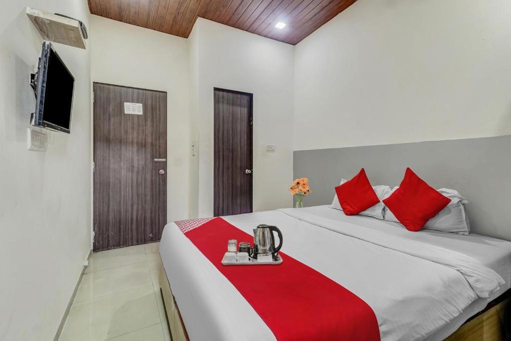 Fabhotel Kailash Park Mumbai Exterior photo